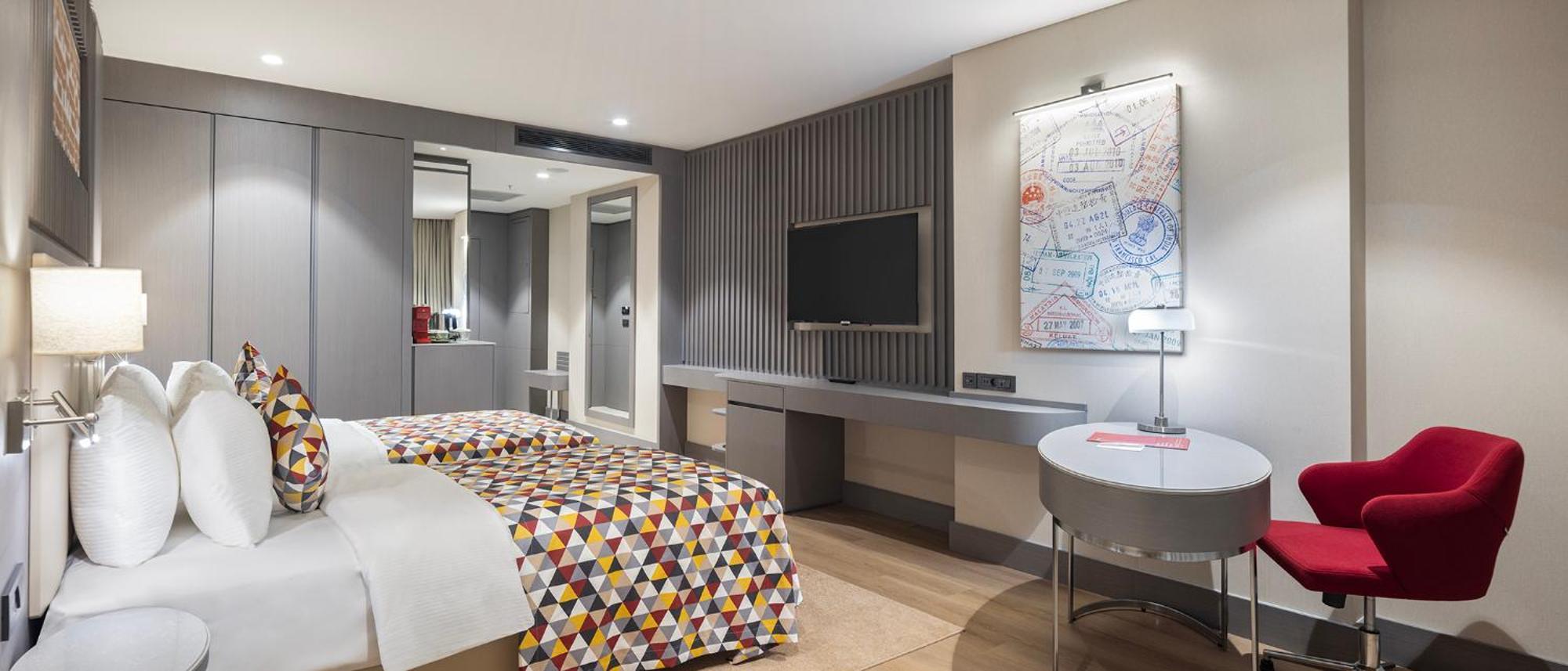 Ramada Plaza By Wyndham Batumi & Casino Hotel Ngoại thất bức ảnh A room at the hotel