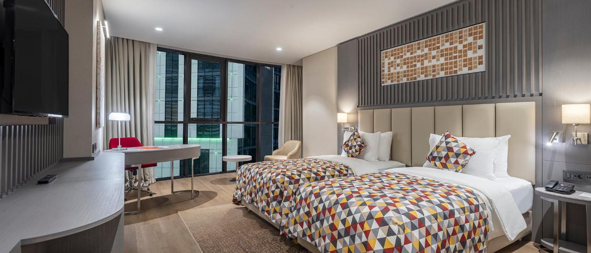 Ramada Plaza By Wyndham Batumi & Casino Hotel Ngoại thất bức ảnh Deluxe Room
